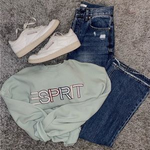 ESPIRIT CREWNECK